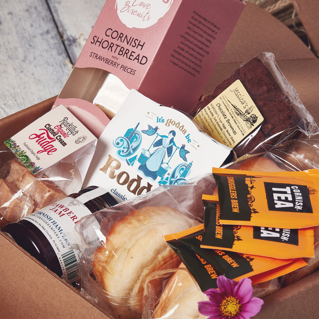 Cornish Afternoon Tea By The Sea Hamper