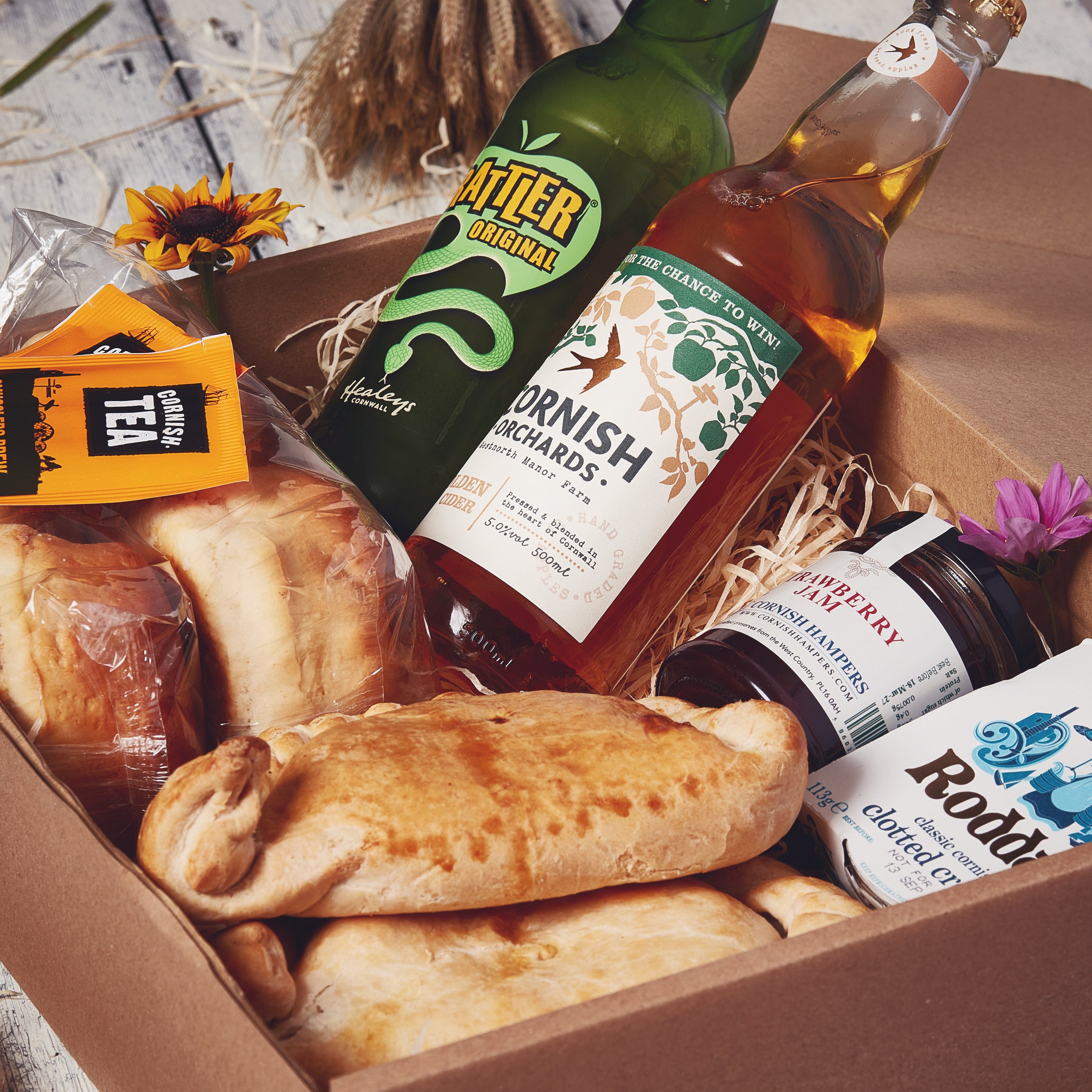 Double Pasty & Cider Cream Tea Hamper