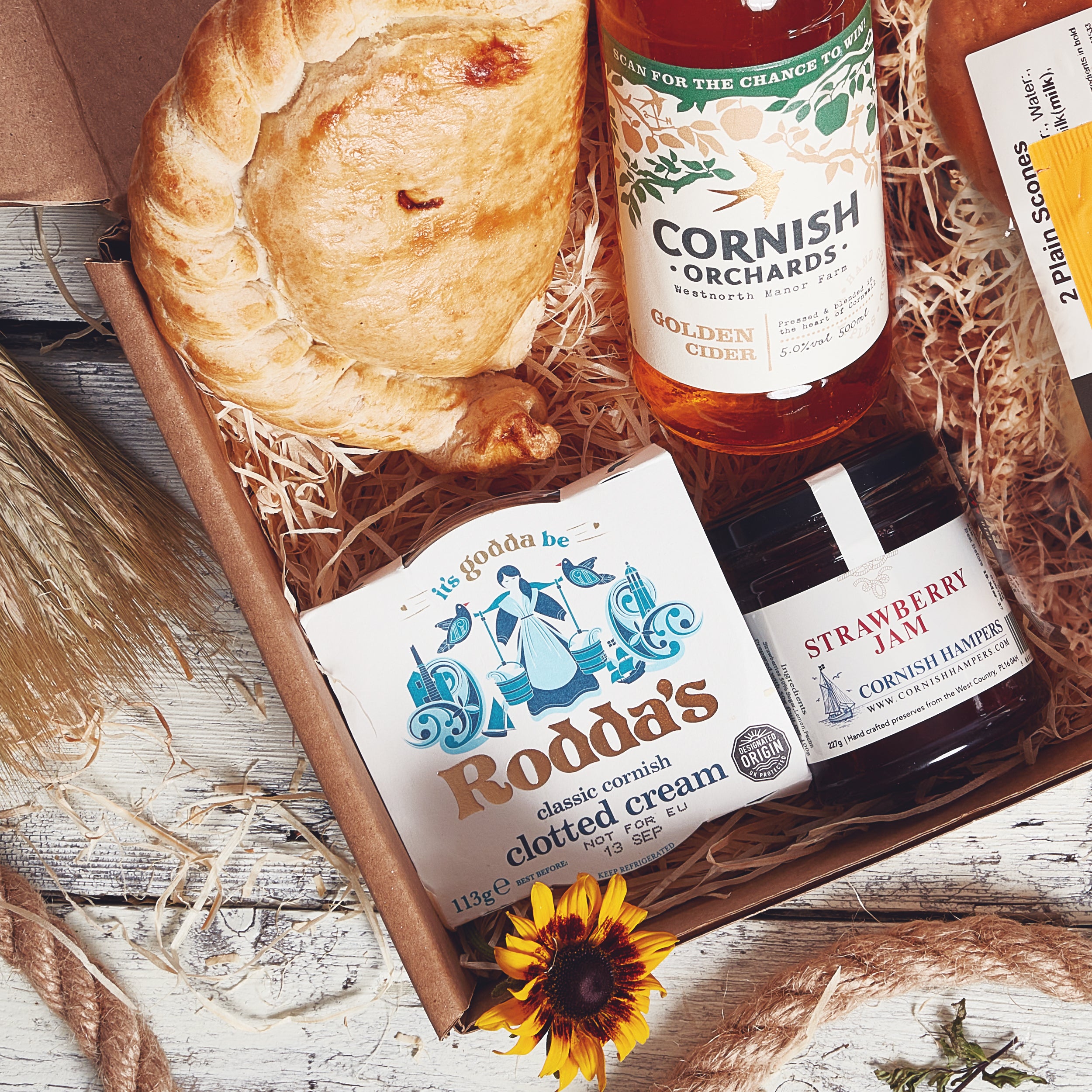 Cornish Pasty & Cider Cream Tea Hamper
