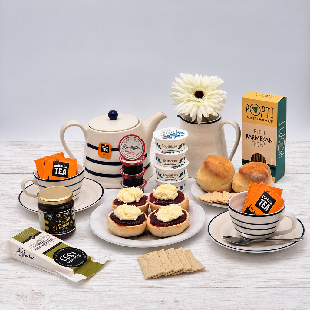 West Country Cheese & Scone Hamper