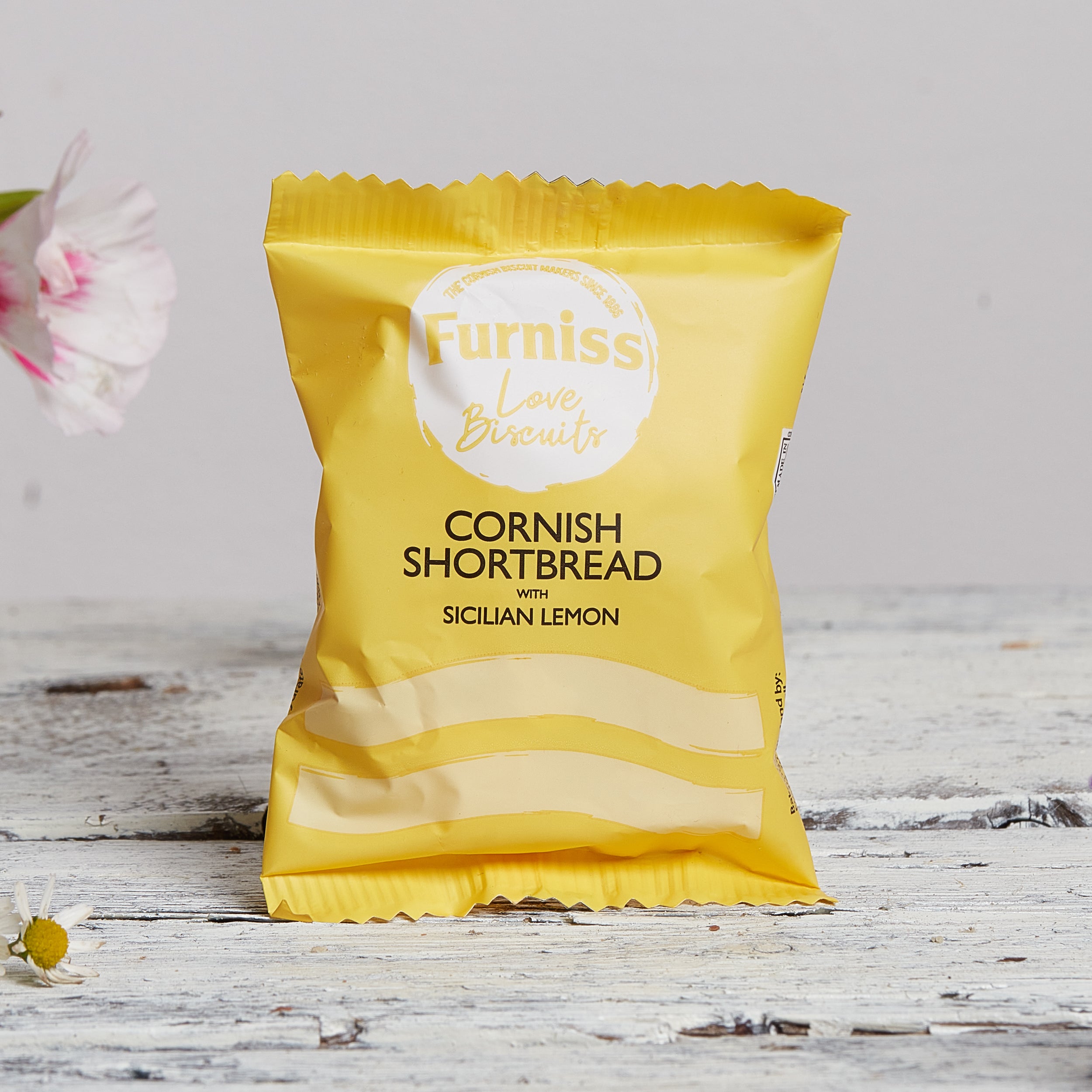 Furniss_Clotted_Cream_Shortbread_Snack_2pk